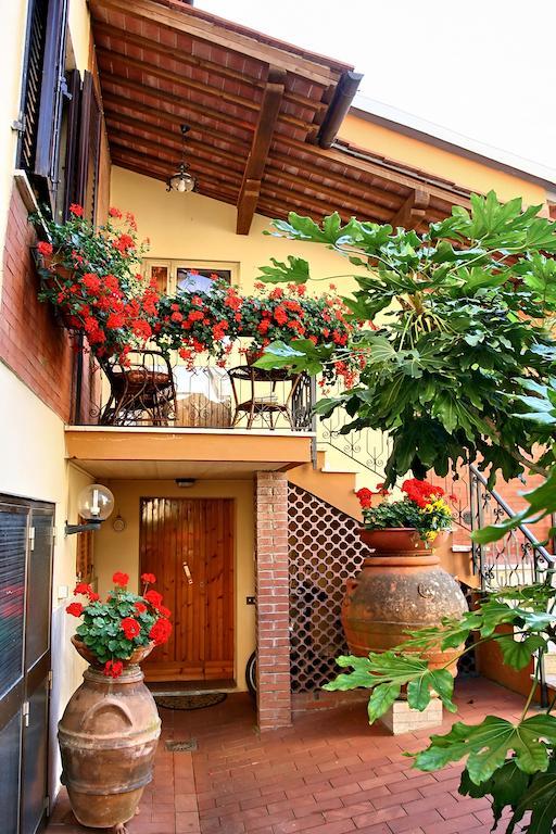 Primettahouse Hotel San Gimignano Exterior foto